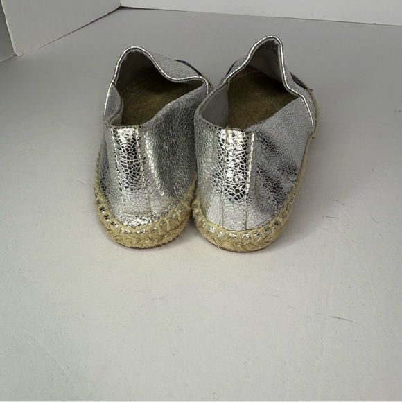 Tory Burch cap toe flat espadrille silver and Tory navy size 9 - Picture 8 of 13